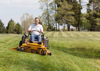 Operating a Zero Turn Mower Black Swamp Equipment