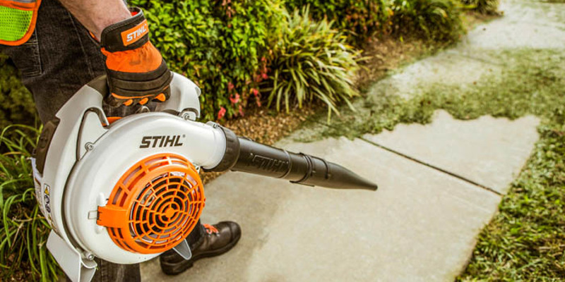 How Much Gas Does A Leaf Blower Use In An Hour?